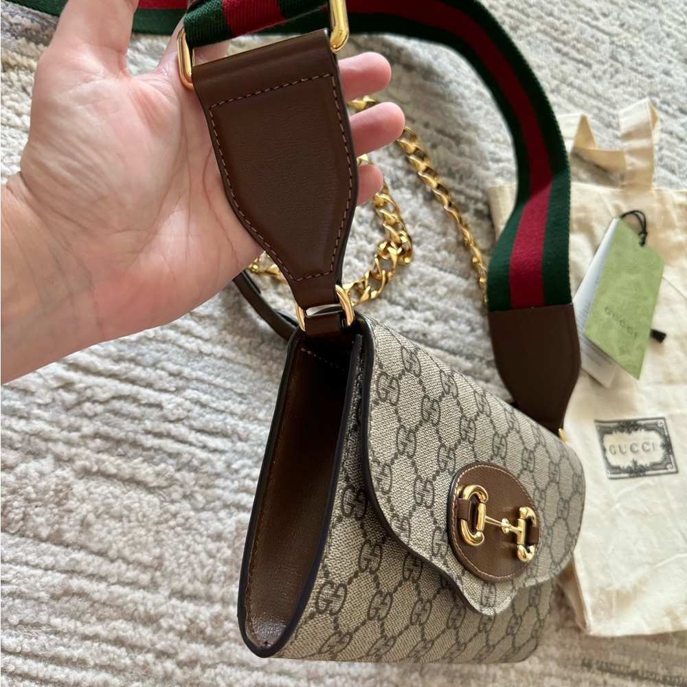 Gucci GG Supreme Horsebit 1955 Curved Flap Envelope Small Canvas Shoulder Bag - Picture 7 of 14